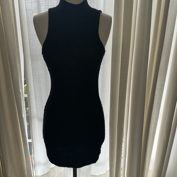 Little Black Dress (silence+noise) - Picture 2 of 6